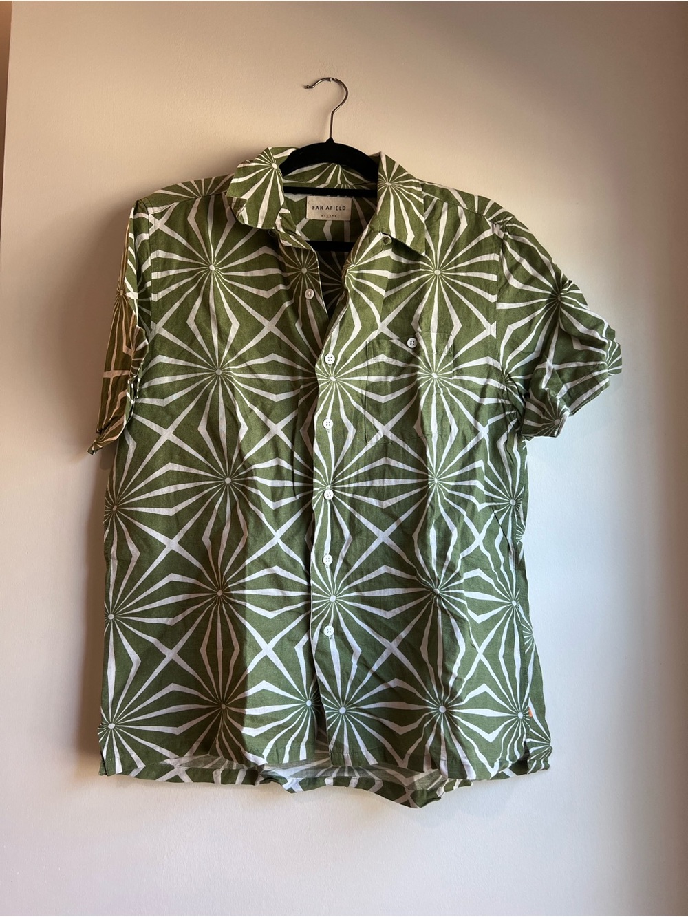 Far Afield Men's Olive Green Printed Short-Sleeve Button-Down Shirt